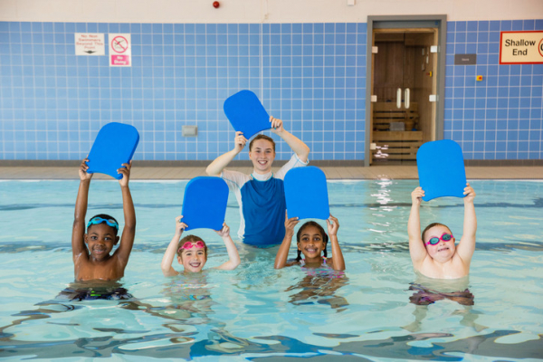 Read more about the article Swimming lessons save lives: What parents should know